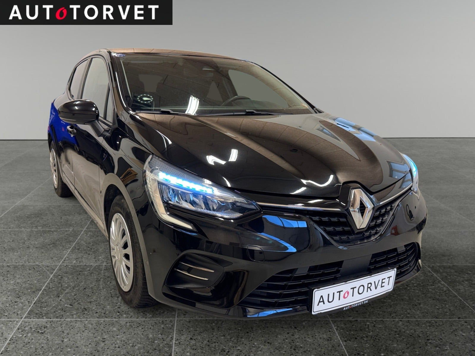 Sort Renault Clio V fra 2020