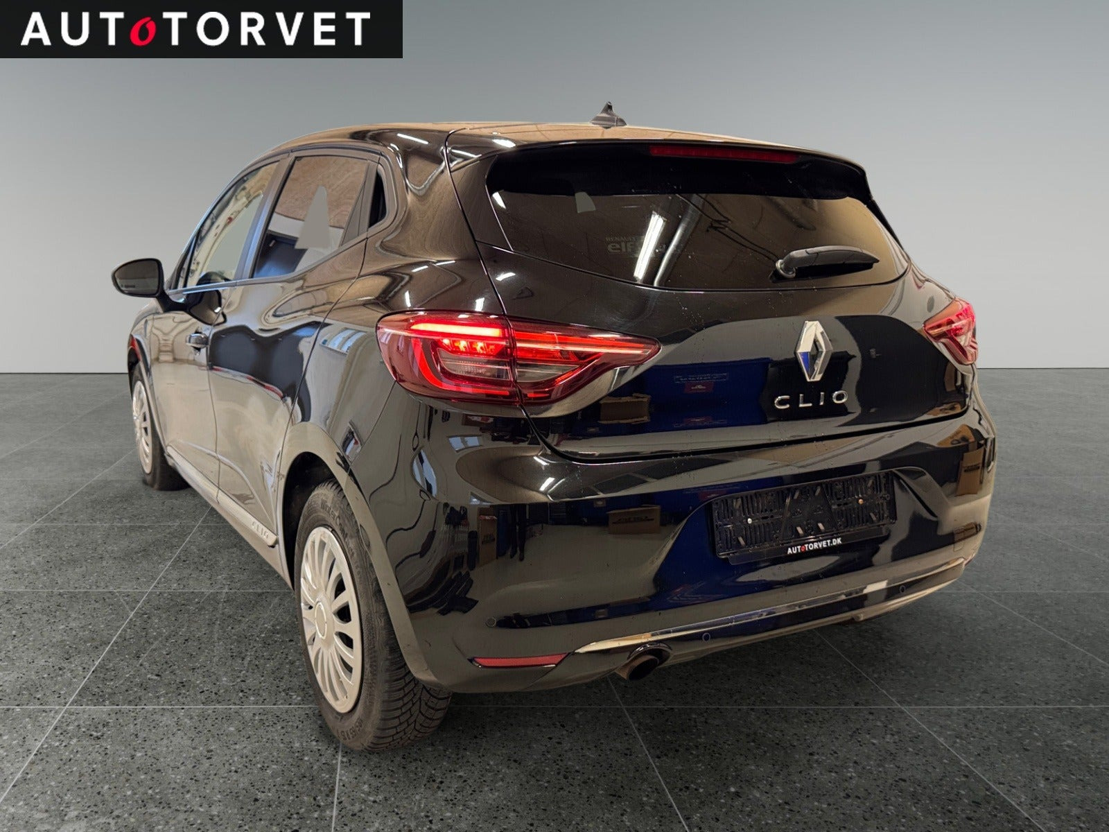 Sort Renault Clio V fra 2020