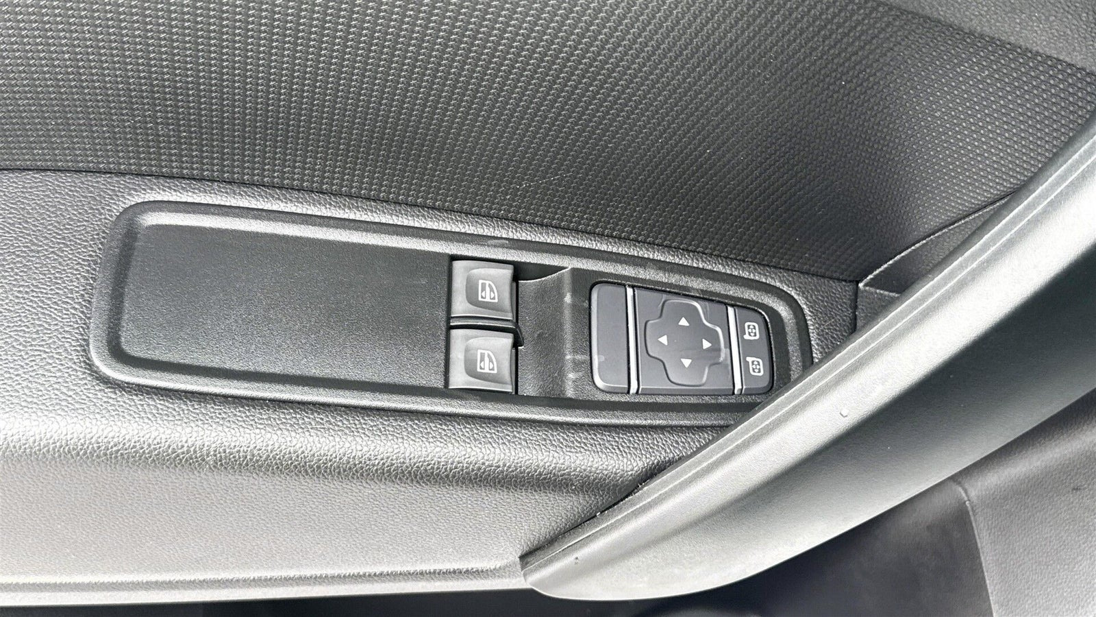 Hvid Renault Kangoo fra 2025