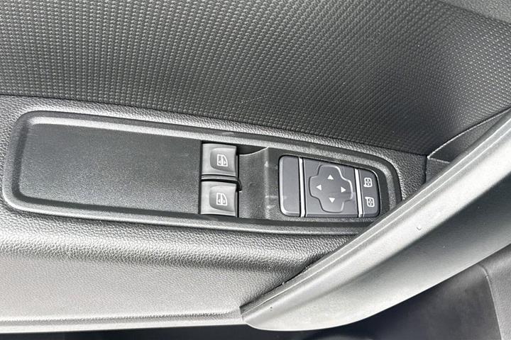 Hvid Renault Kangoo fra 2025