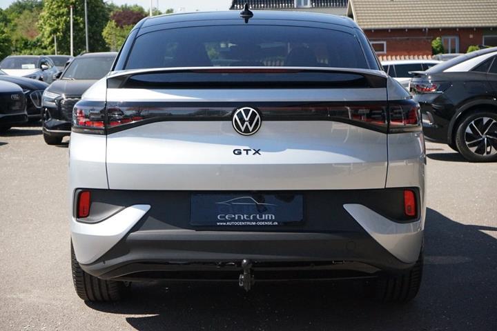 Sølv VW ID.5 fra 2026