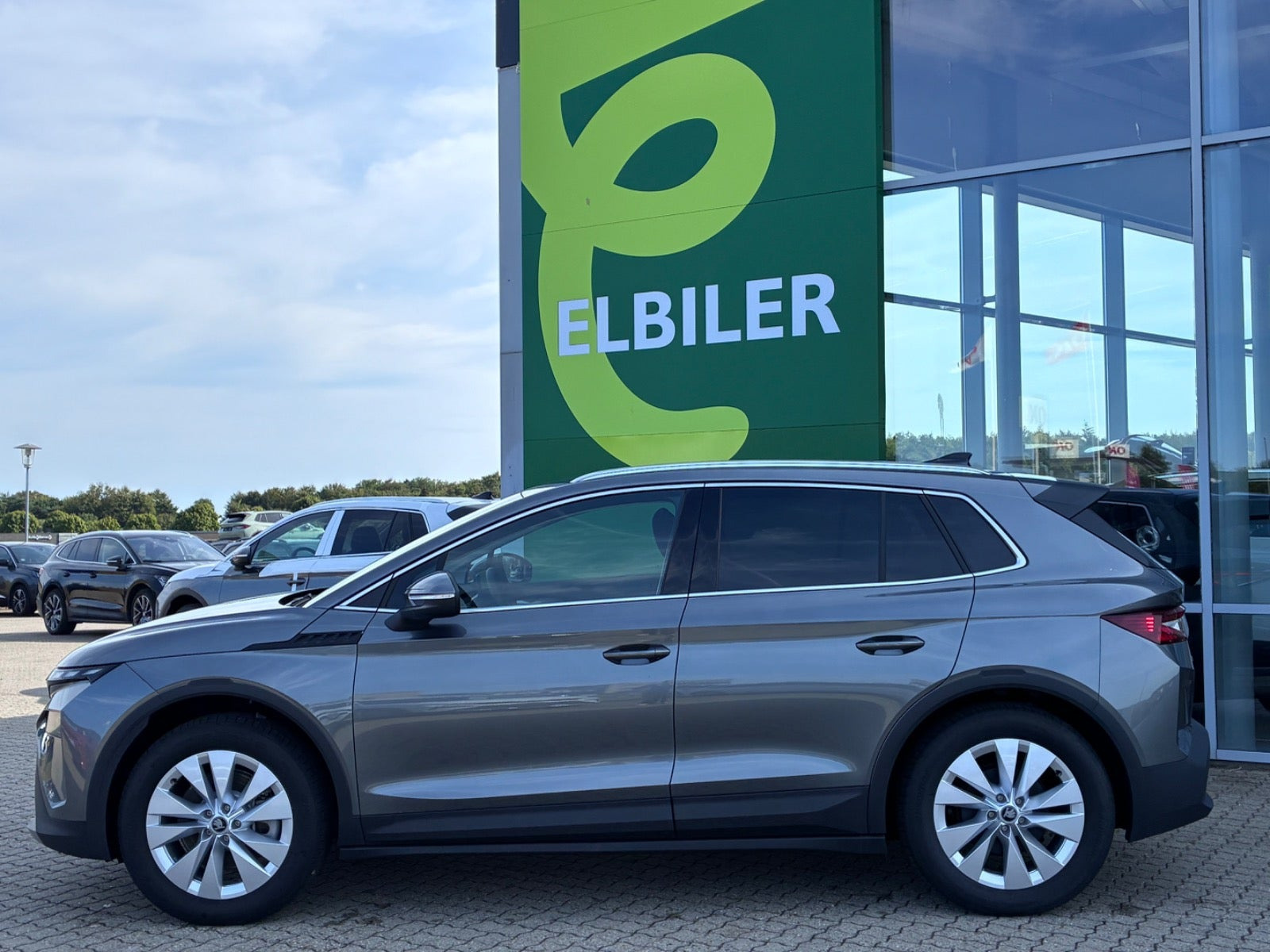 Grå Skoda Elroq fra 2027
