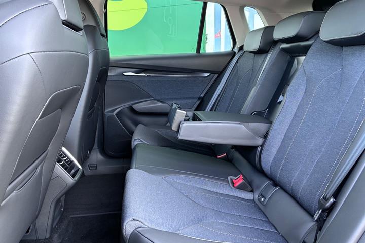 Grå Skoda Elroq fra 2027