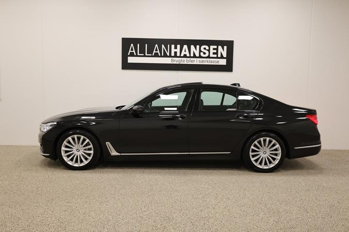 Sort BMW 730d fra 2018