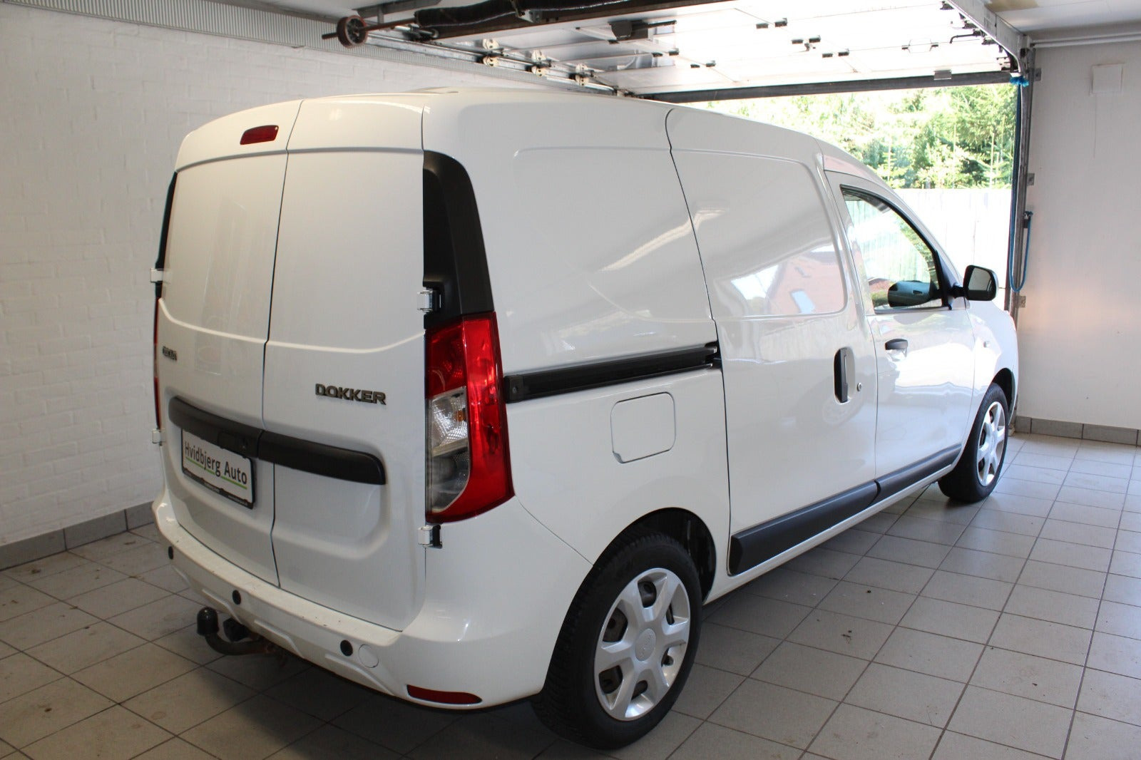 Hvid Dacia Dokker fra 2019