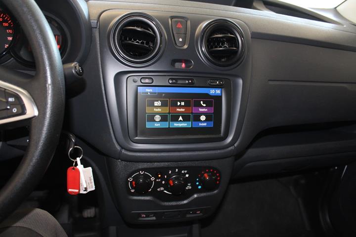 Hvid Dacia Dokker fra 2019