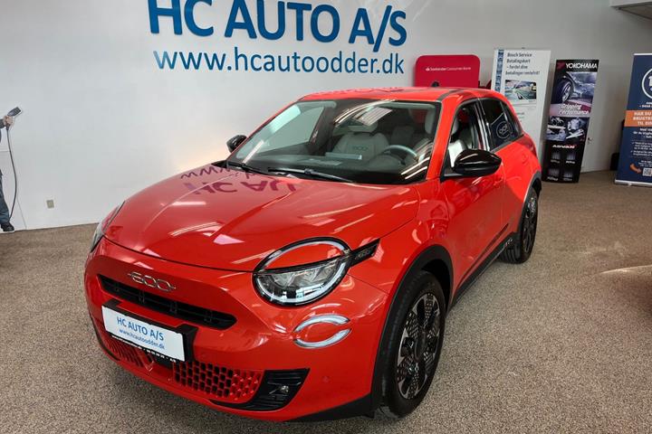 Orange Fiat 600e fra 2024