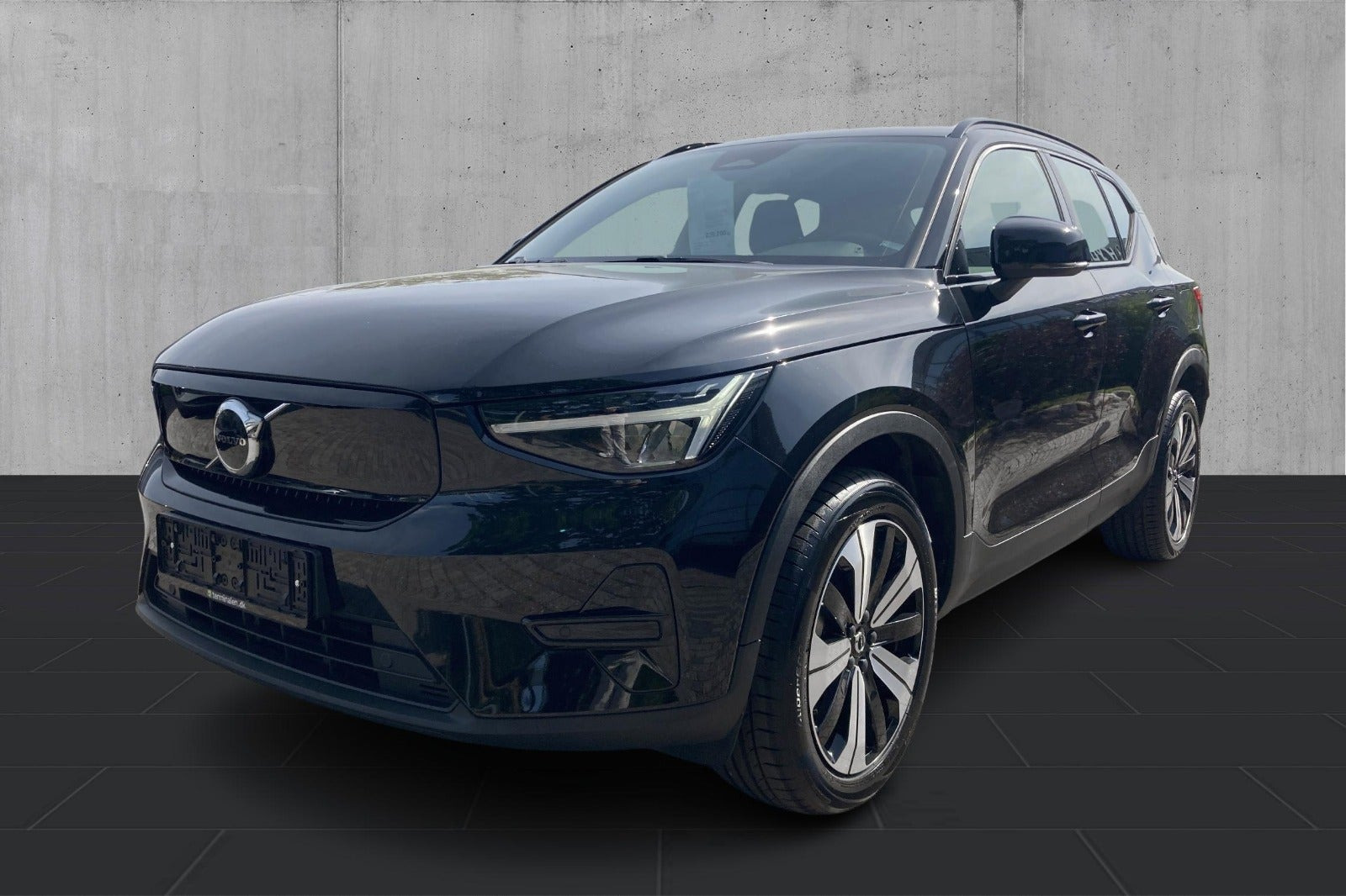 Volvo XC40 P6 ReCharge Core