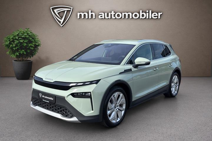Grøn Skoda Elroq fra 2025 set udefra