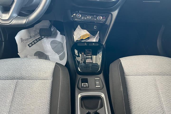 Sort Opel Corsa-e fra 2024