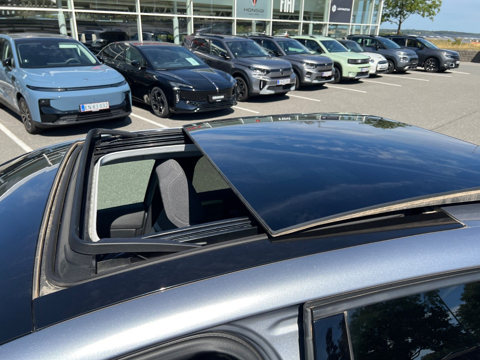 Grå Citroën ë-C4 fra 2023