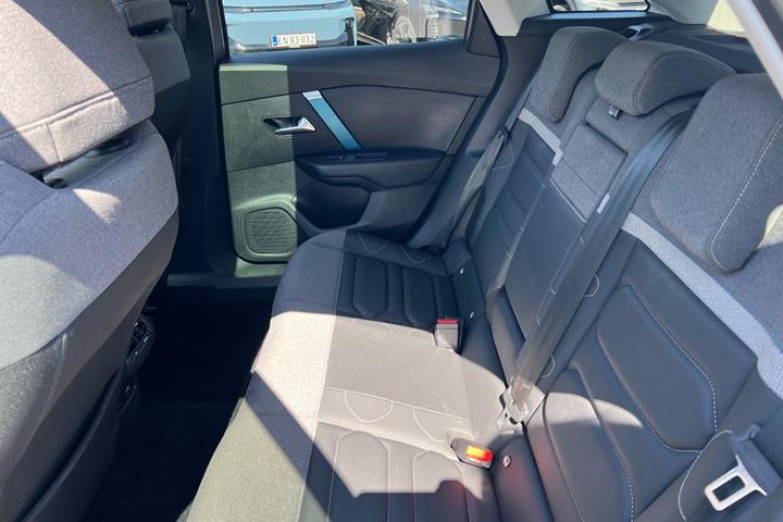 Grå Citroën ë-C4 fra 2023