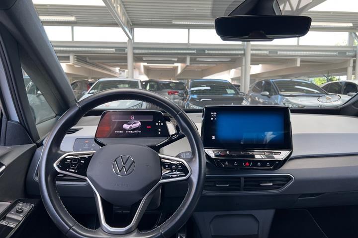 Hvid VW ID.3 fra 2023
