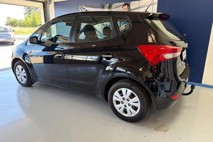 Sort Hyundai ix20 fra 2015