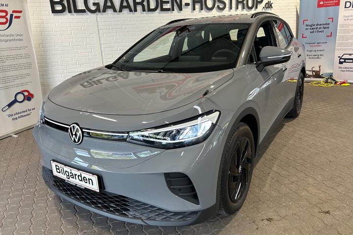 Grå VW ID.4 fra 2024 set udefra