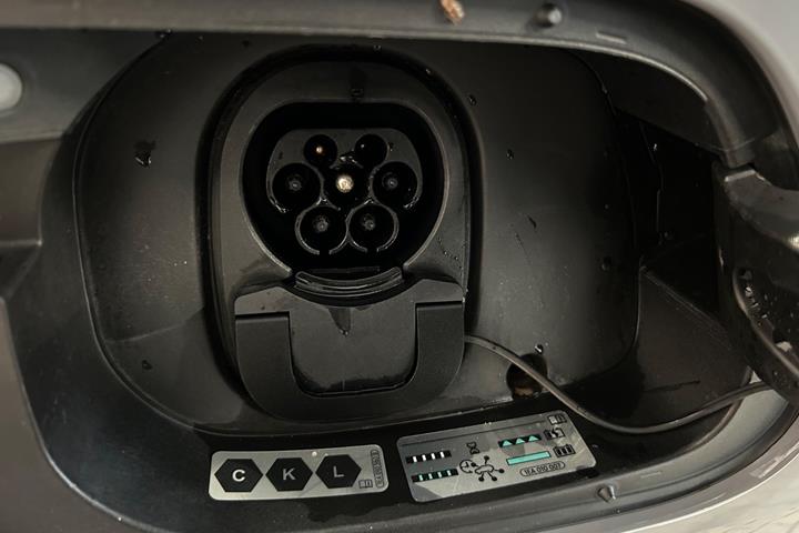 Grå VW ID.4 fra 2024
