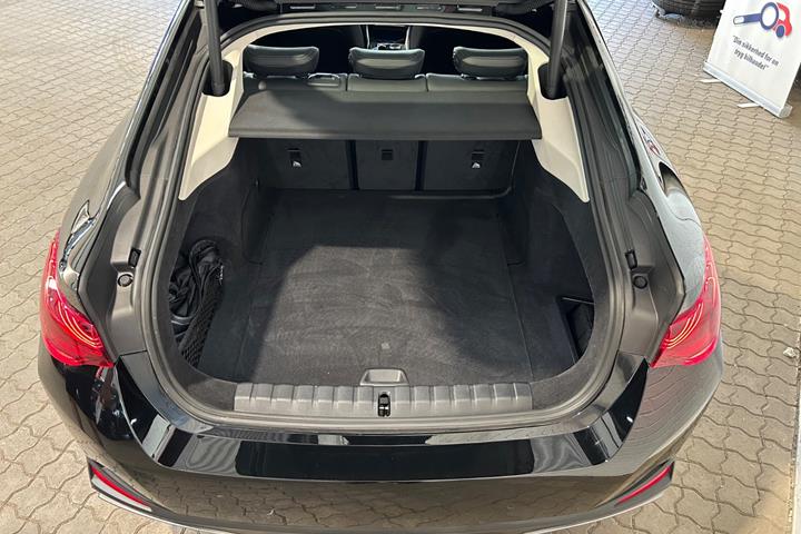 Sort BMW i4 fra 2024