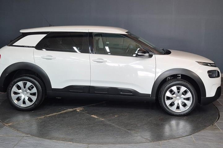 Hvid Citroën C4 Cactus fra 2020