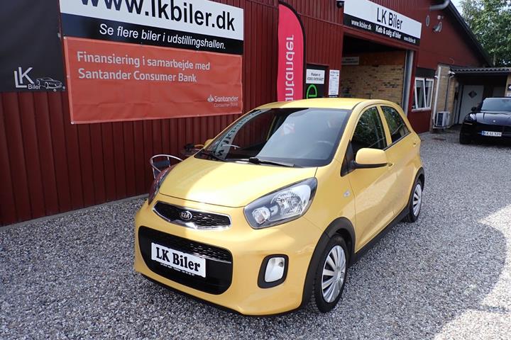 Gul Kia Picanto fra 2016 set udefra