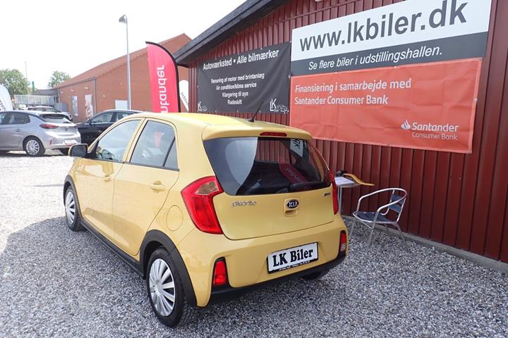 Gul Kia Picanto fra 2016