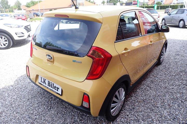 Gul Kia Picanto fra 2016