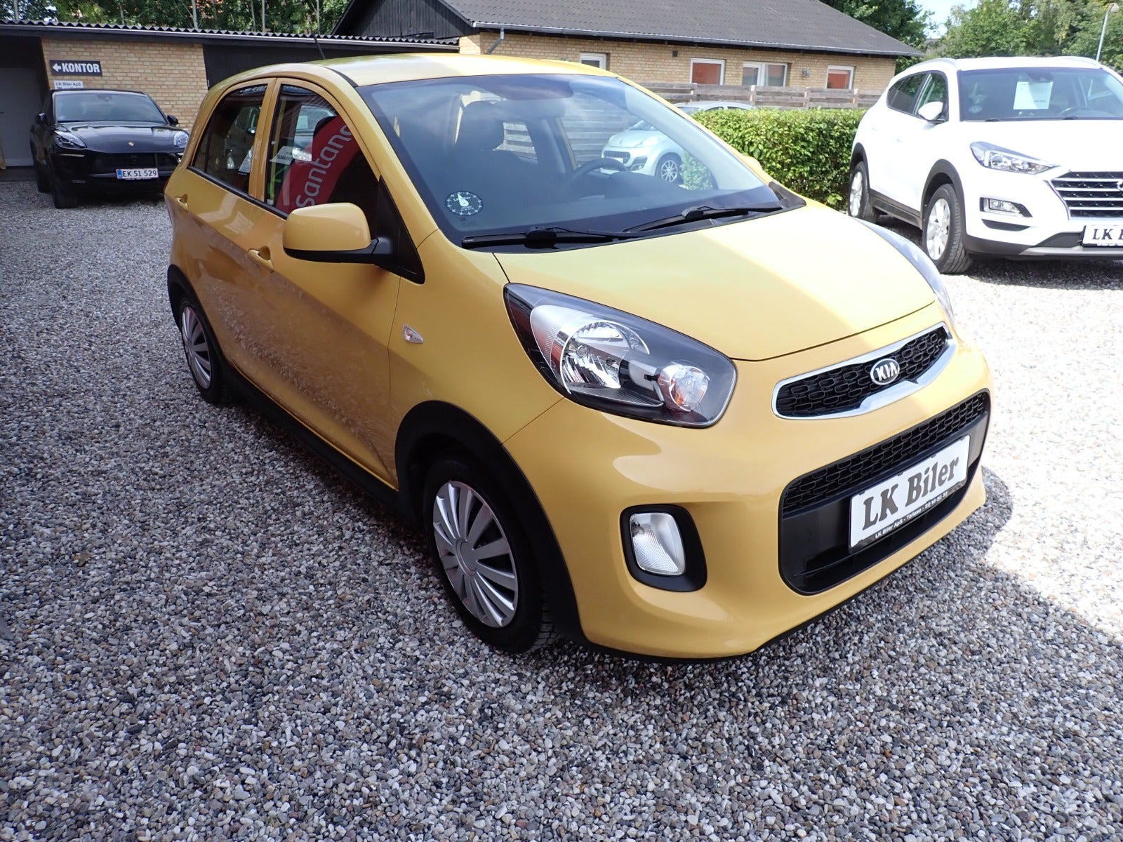 Gul Kia Picanto fra 2016