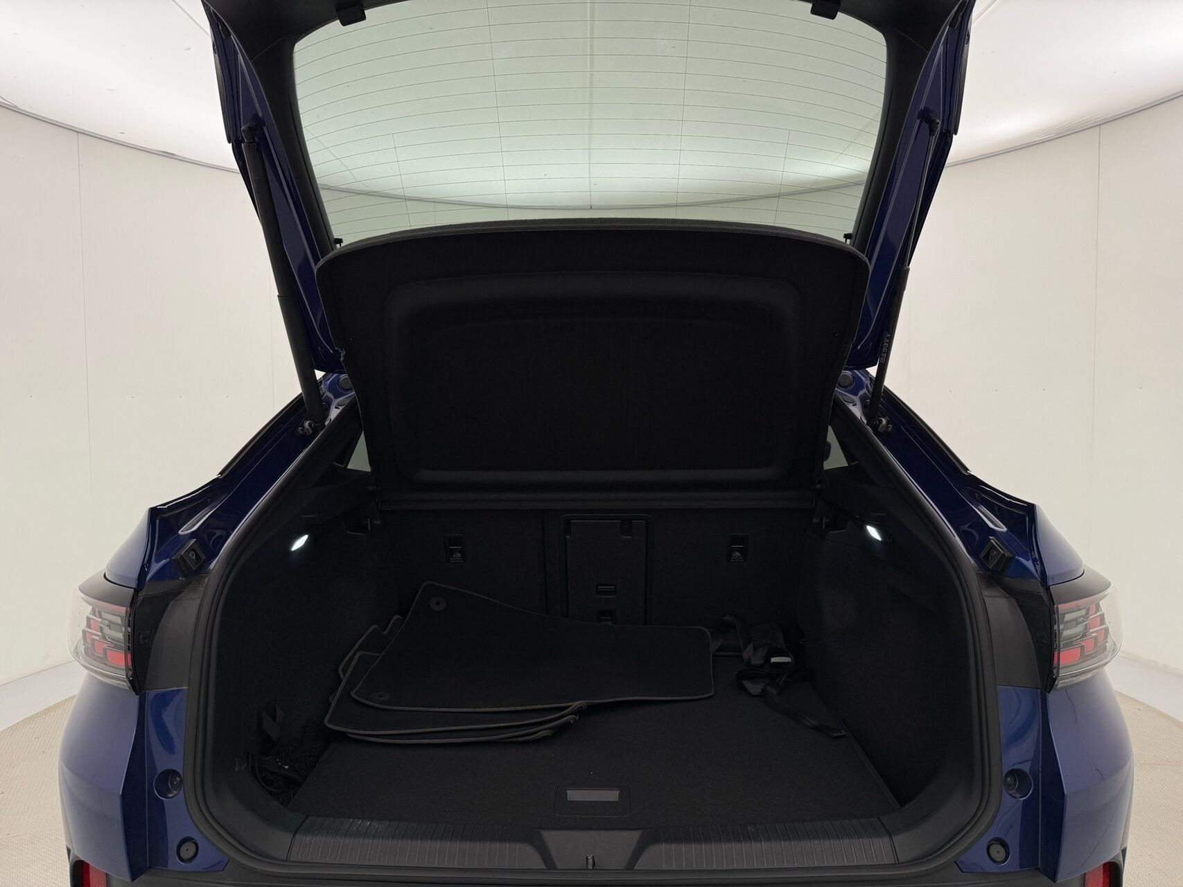 Blå VW ID.5 fra 2024