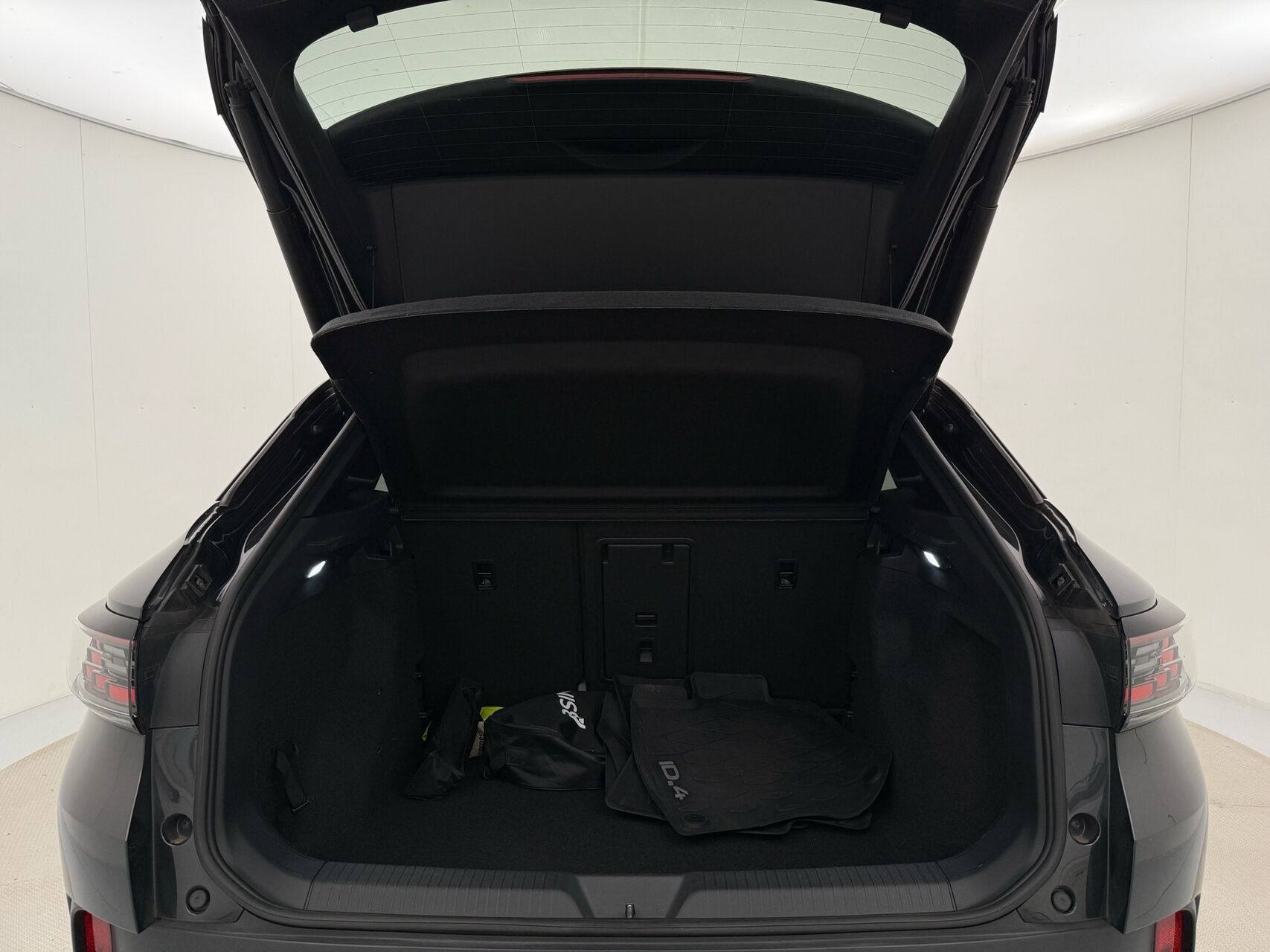 Grå VW ID.4 fra 2022