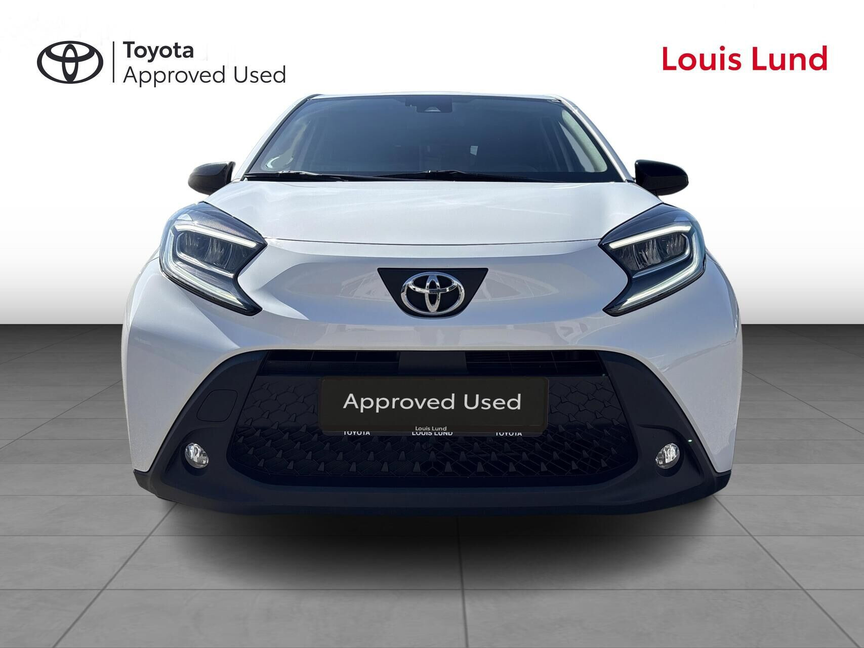 Hvid Toyota Aygo X fra 2023