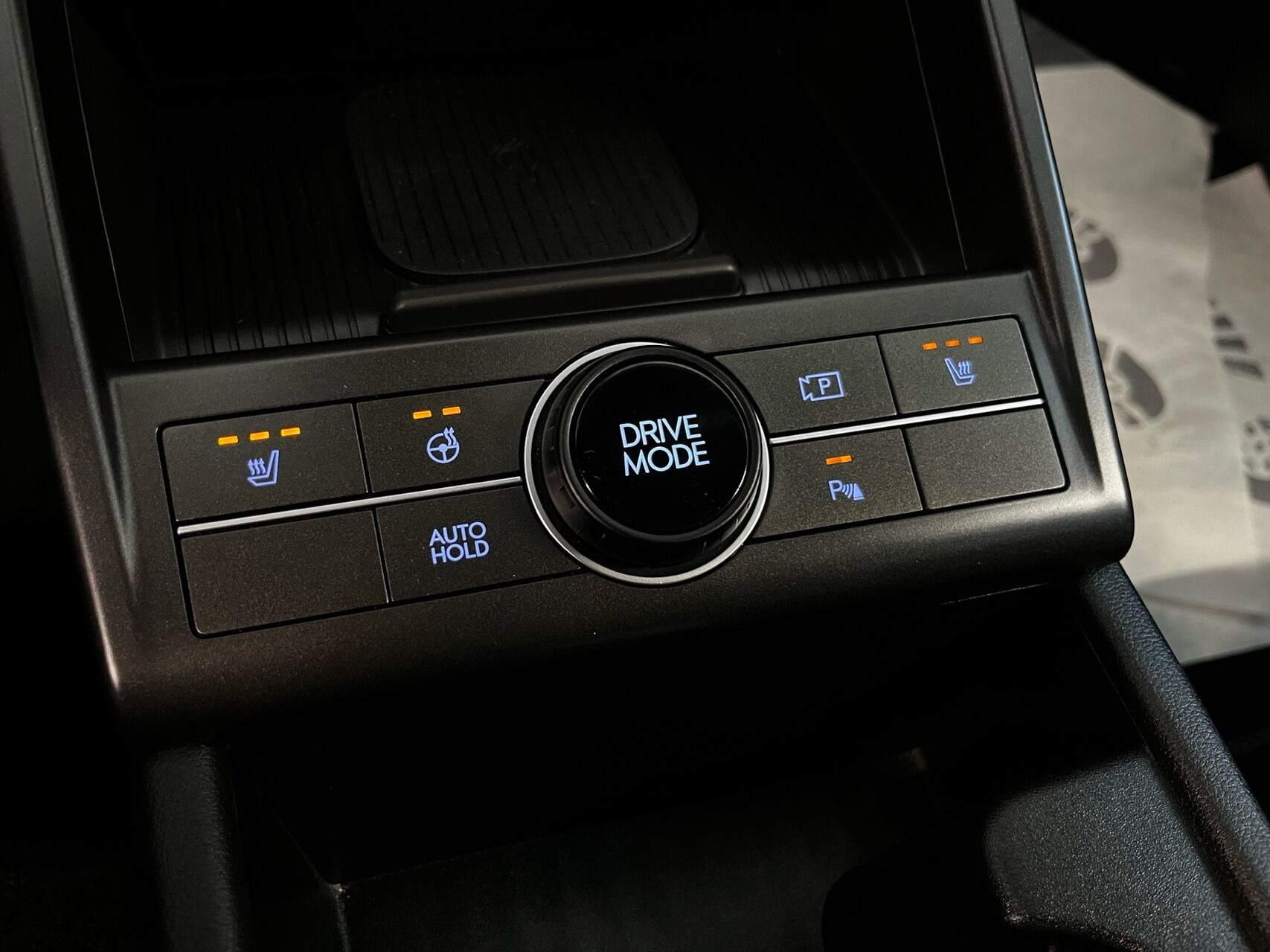 Blå Hyundai Kona fra 2024