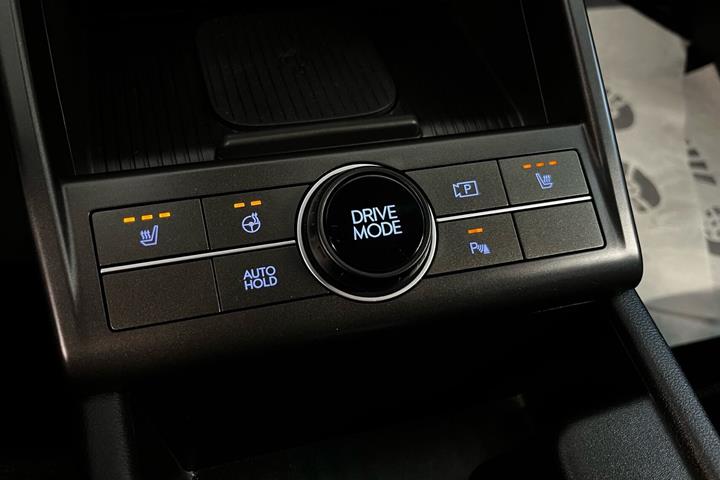 Blå Hyundai Kona fra 2024