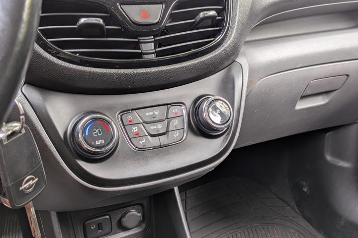 Lilla Opel Karl fra 2016