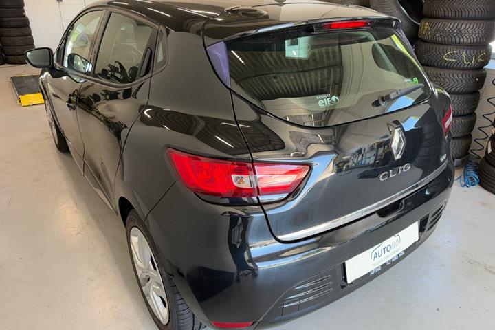 Sort Renault Clio IV fra 2018