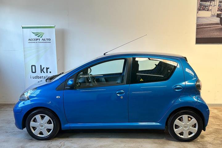 undefined Toyota Aygo fra 2011