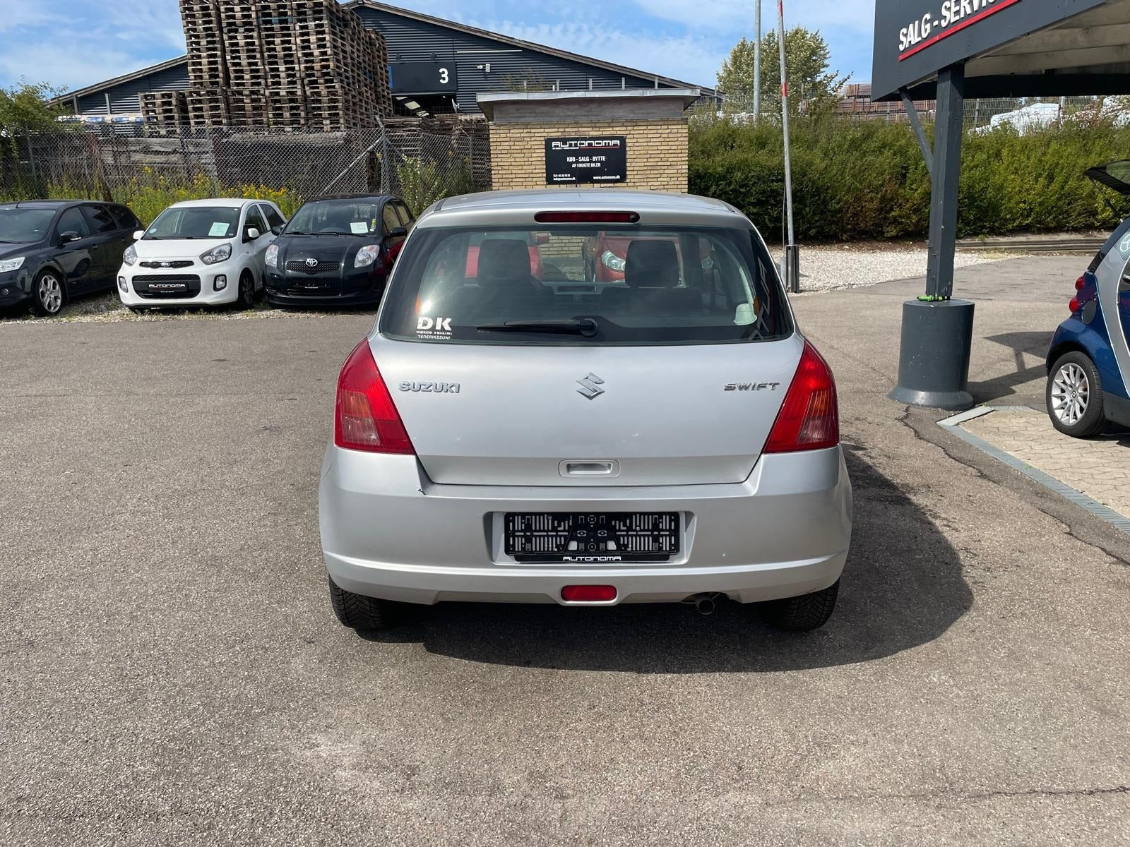 Sølv Suzuki Swift fra 2006