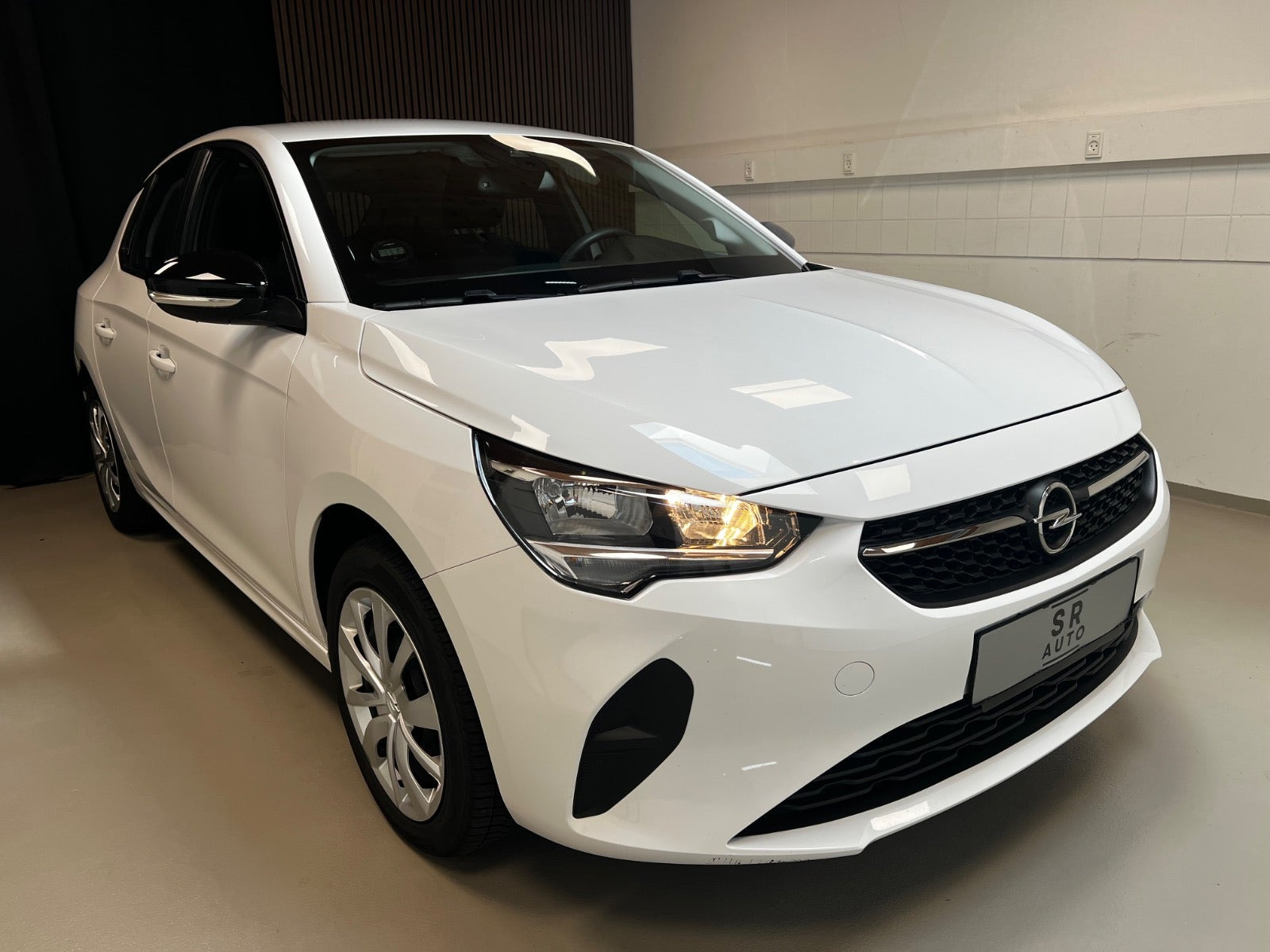 Hvid Opel Corsa-e fra 2021