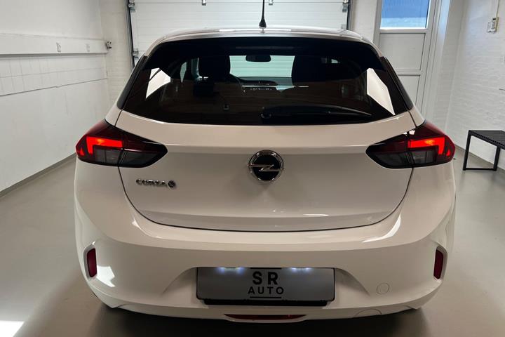 Hvid Opel Corsa-e fra 2021