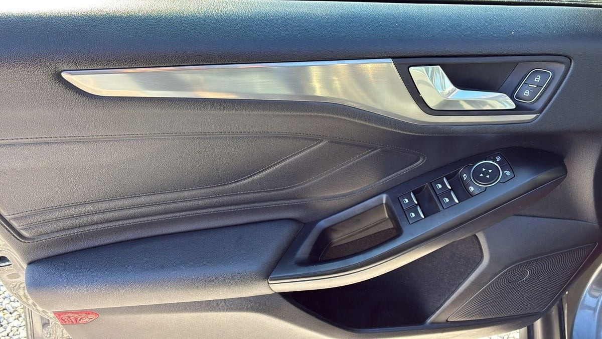 Grå Ford Focus fra 2019