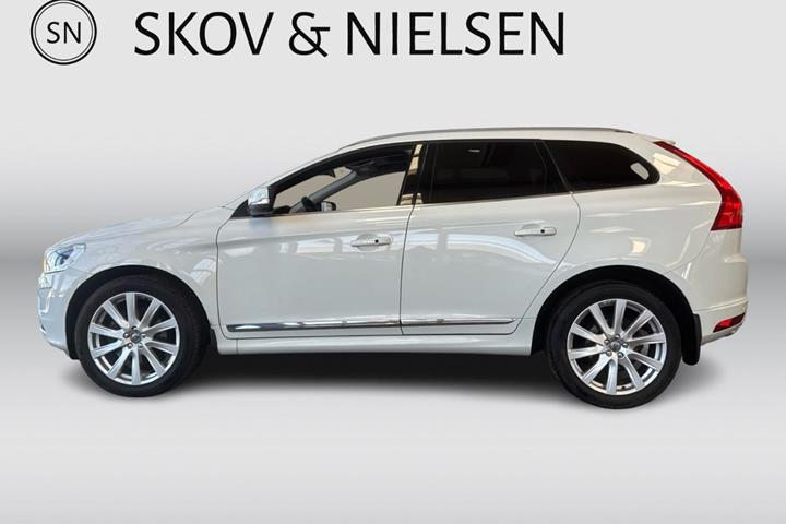 Hvid Volvo XC60 fra 2017