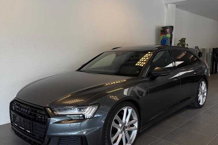 Grå Audi A6 fra 2018