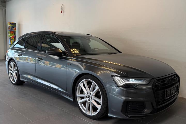 Grå Audi A6 fra 2018
