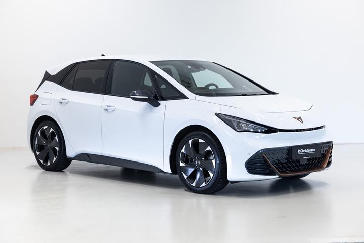Hvid Cupra Born fra 2023