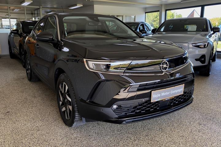Sort Opel Mokka-e fra 2023