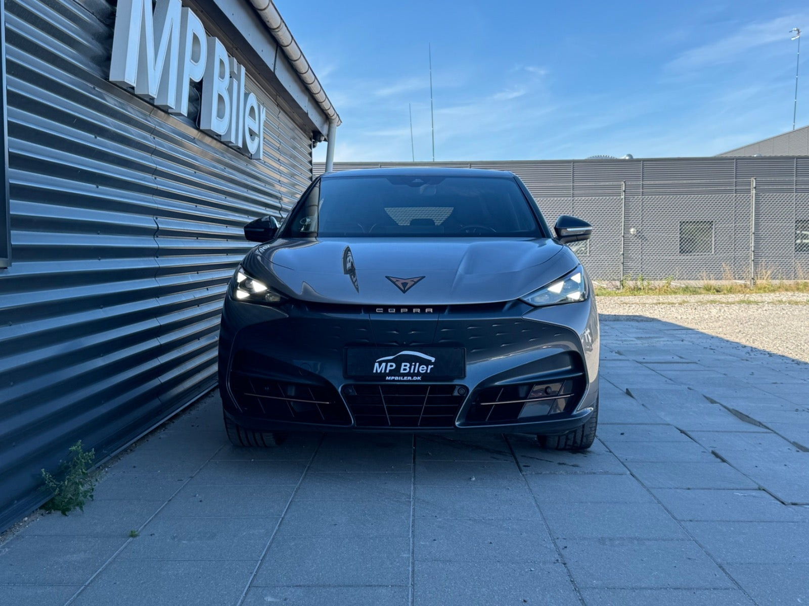 Sort Cupra Tavascan fra 2025