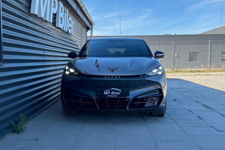 Sort Cupra Tavascan fra 2025