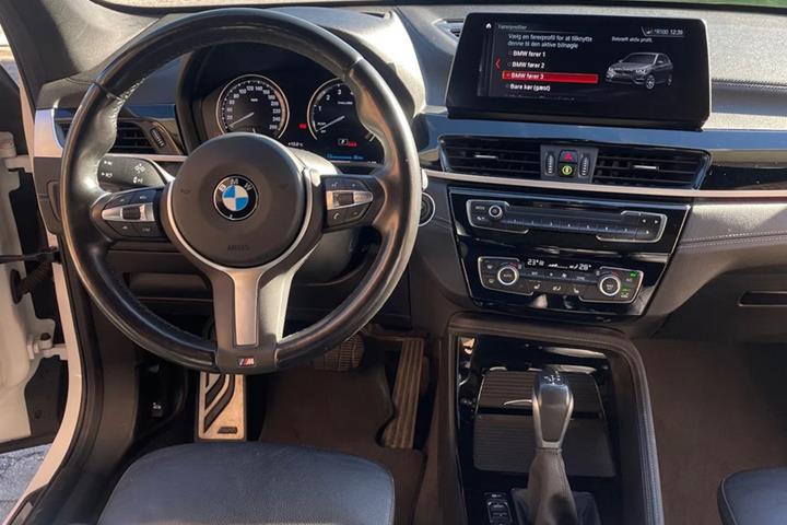 Hvid BMW X1 fra 2021