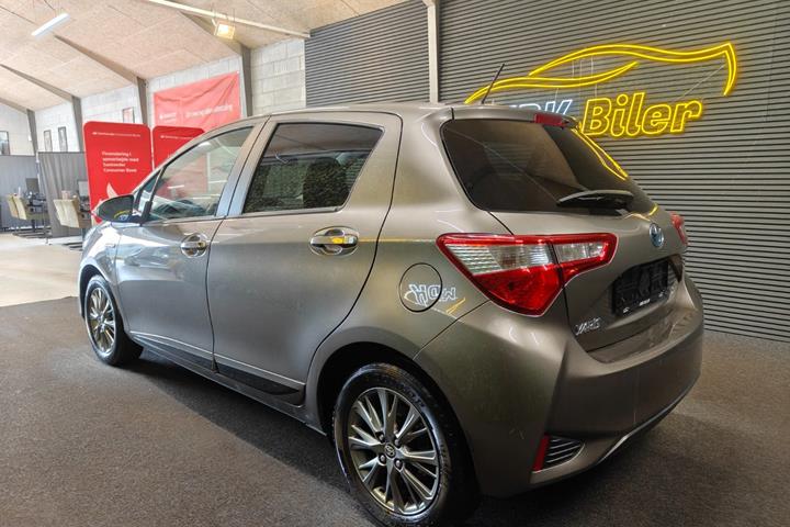 undefined Toyota Yaris fra 2017