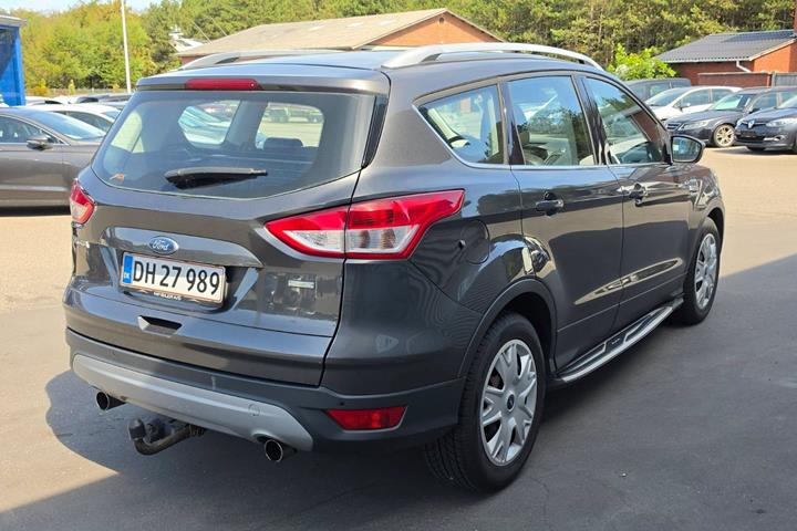 undefined Ford Kuga fra 2015