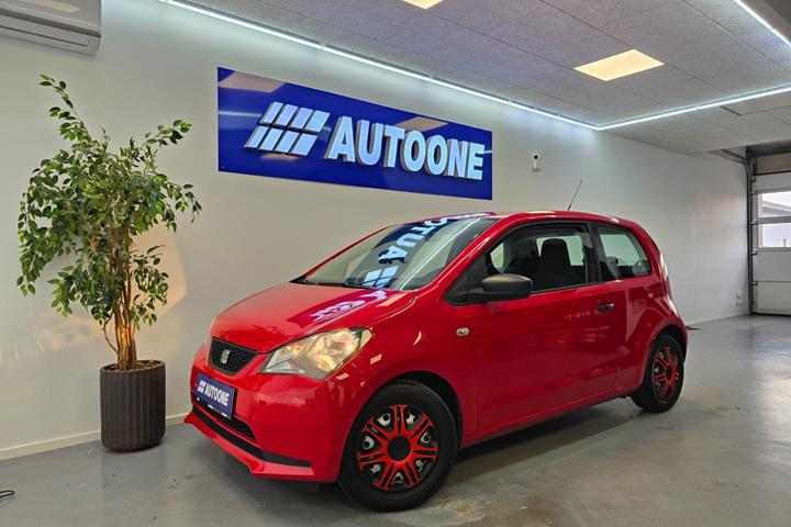 Rød Seat Mii fra 2013