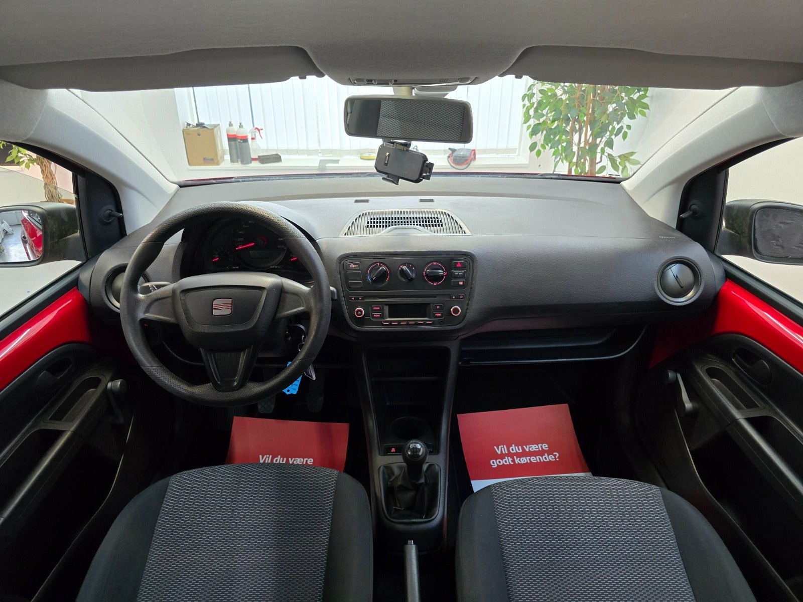 Rød Seat Mii fra 2013